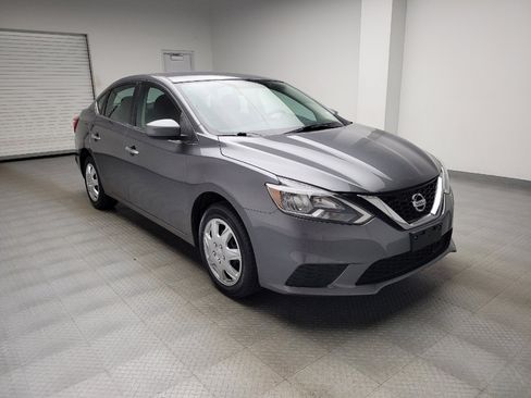 Used 2019 Nissan Sentra S FWD image 13