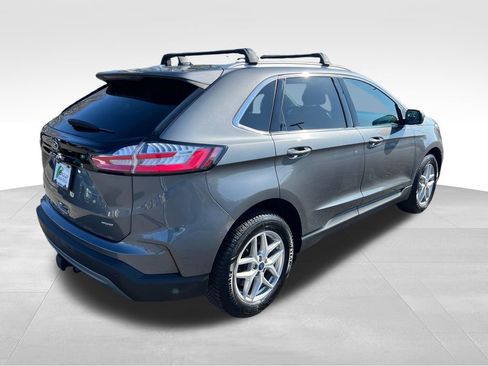 Used 2022 Ford Edge SEL w/ Class II Trailer Tow Package image 8