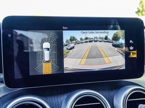 Certified 2021 Mercedes-Benz GLC 300 4MATIC image 23