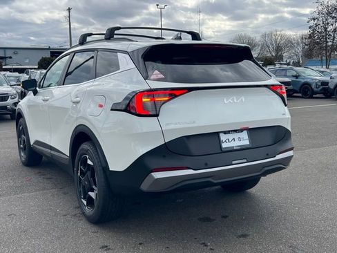 New 2026 Kia Sportage EX w/ EX Panoramic Sunroof Package AWD/4WD image 11