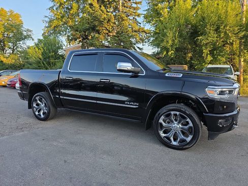 Used 2022 RAM 1500 Limited image 12