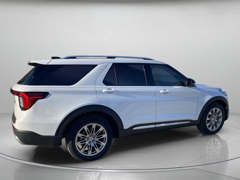 New 2026 Ford Explorer Platinum RWD image 4