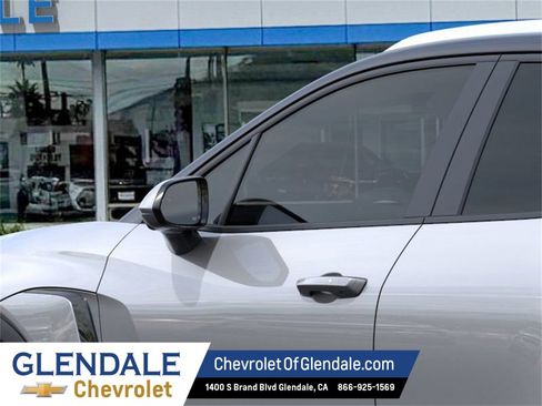 New 2026 Chevrolet Blazer EV LT image 12