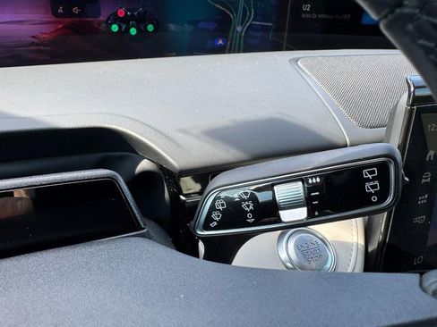 Certified 2025 Lincoln Nautilus Reserve image 21