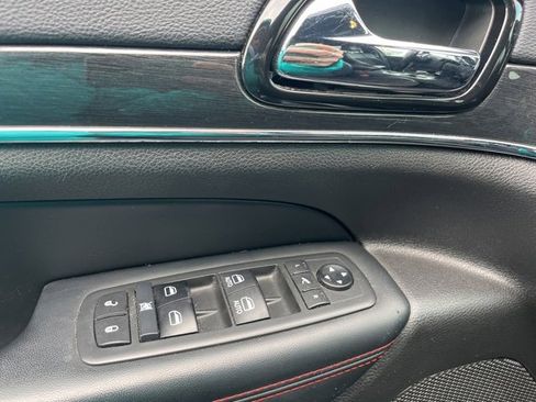 Used 2021 Jeep Grand Cherokee Trailhawk image 17