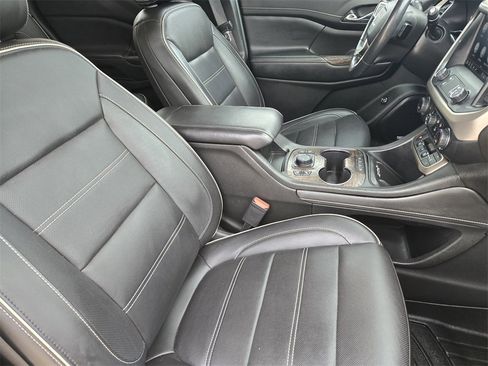 Used 2020 GMC Acadia Denali w/ Technology Package image 19