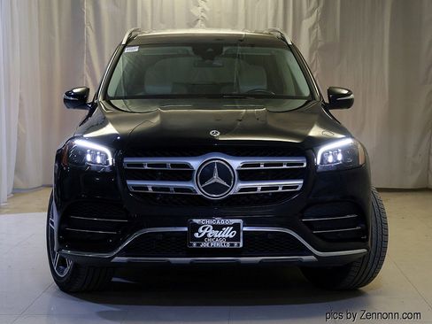 Used 2023 Mercedes-Benz GLS 450 4MATIC image 5
