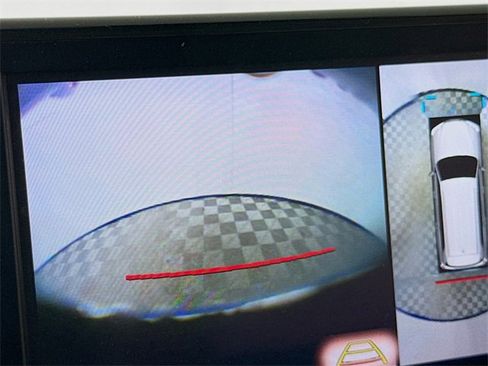 Used 2017 Lexus LX 570 4WD image 17