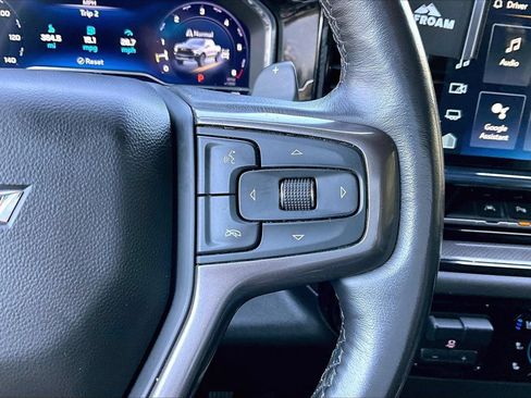 Used 2022 Chevrolet Silverado 1500 ZR2 w/ Technology Package AWD/4WD image 29