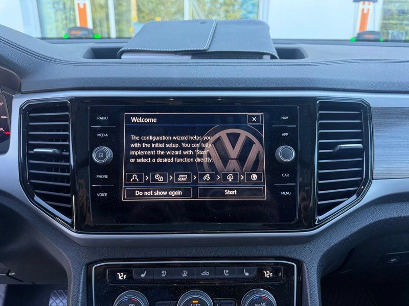 Used 2021 Volkswagen Atlas SEL Premium AWD/4WD image 10