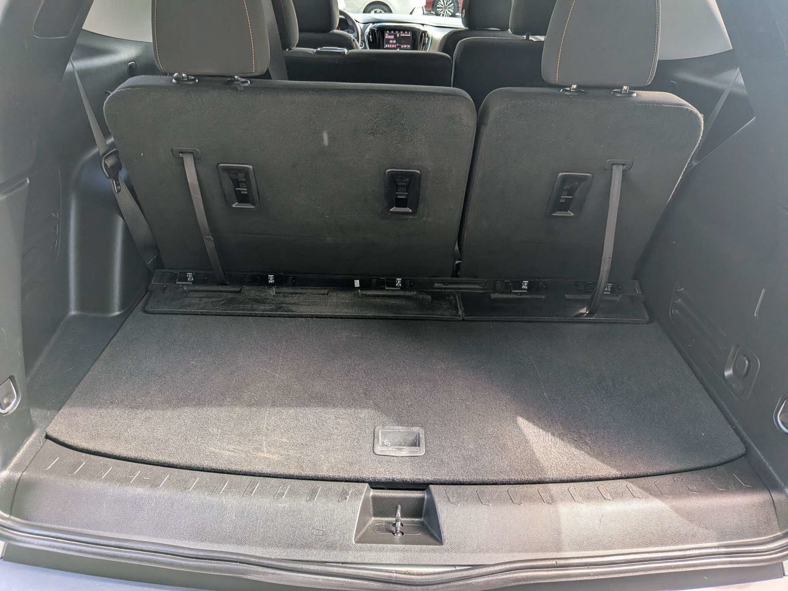 Used 2020 Chevrolet Traverse LS FWD image 6