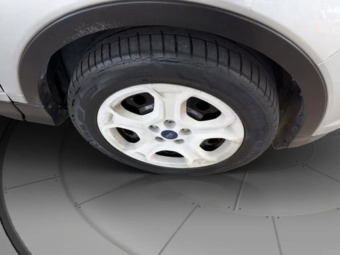 Used 2017 Ford Escape S image 24