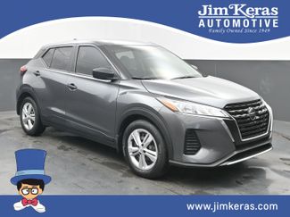 Used 2021 Nissan Kicks S image 1