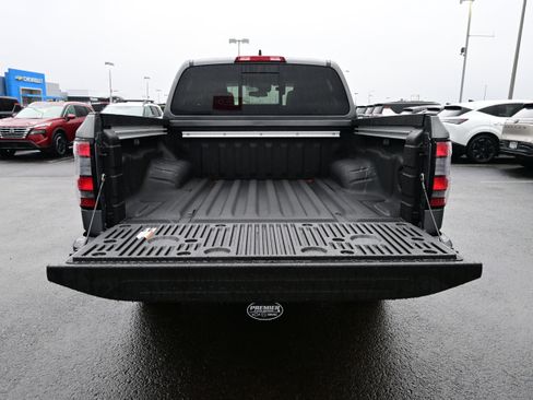 New 2026 Nissan Frontier PRO-4X w/ Pro-4x Convenience Package image 9