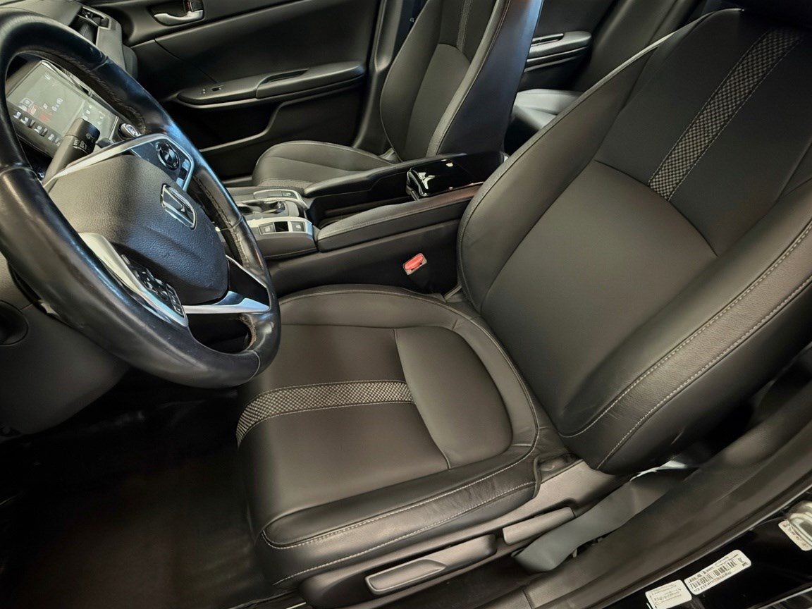 Used 2019 Honda Civic Sport image 11