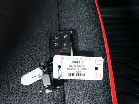 New 2026 Chevrolet Equinox EV RS image 36
