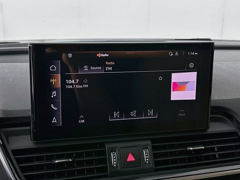 Used 2023 Audi Q5 2.0T Premium Plus w/ Premium Plus Package AWD/4WD image 21