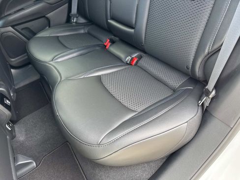 New 2026 Jeep Compass Latitude image 12