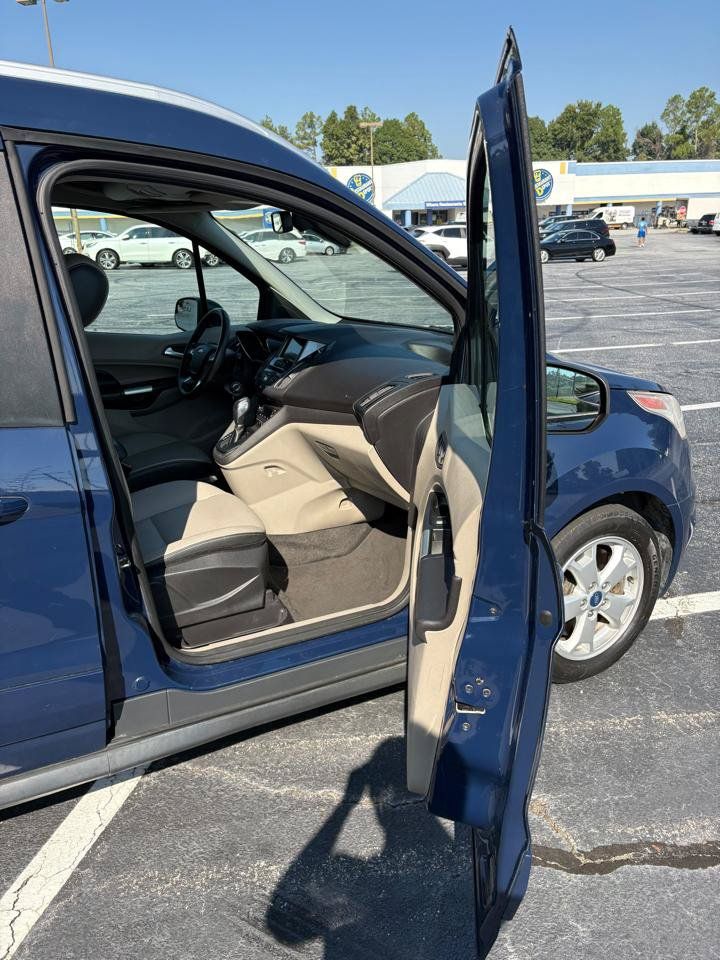 Used 2017 Ford Transit Connect Titanium FWD image 13