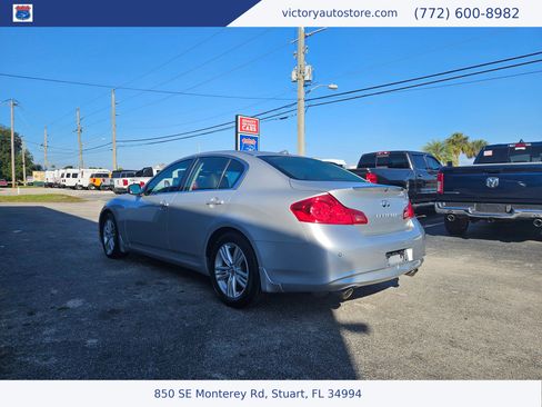 Used 2011 INFINITI G37 Journey w/ Premium Pkg image 7