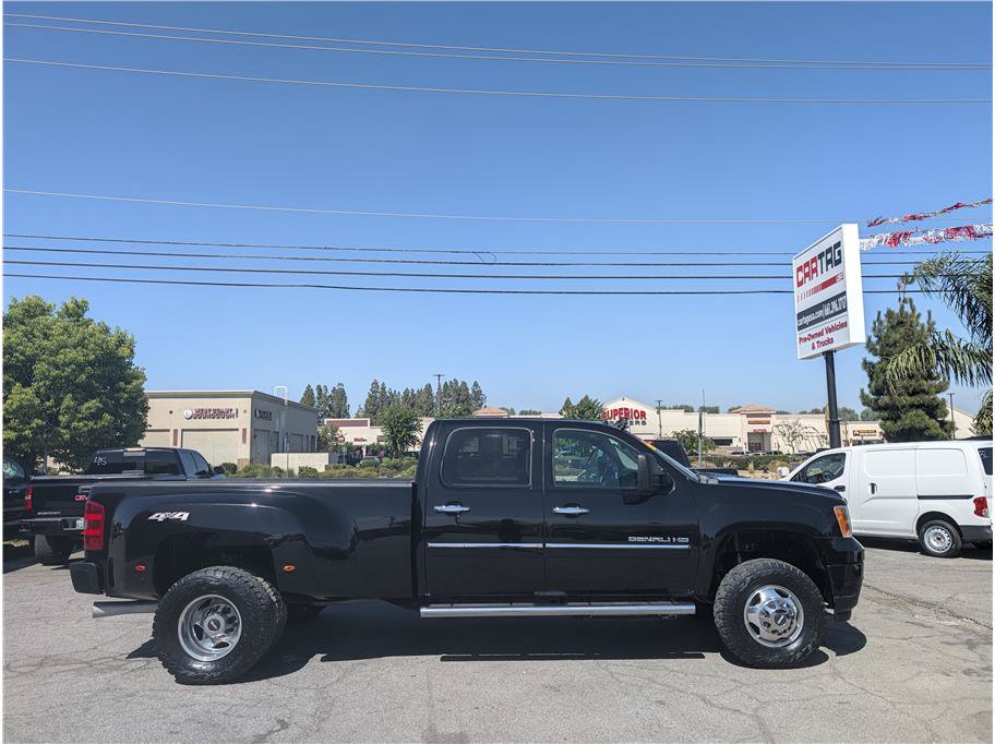 Used 2013 GMC Sierra 3500 Denali AWD/4WD image 4
