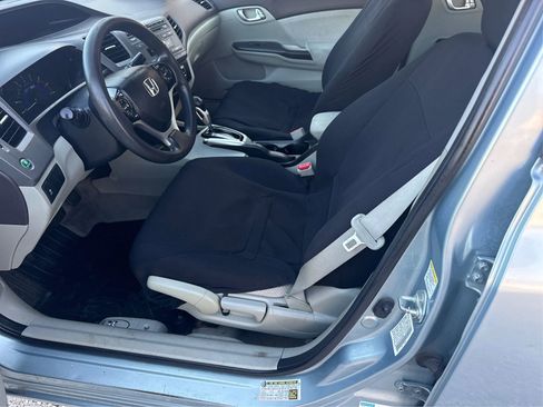 Used 2012 Honda Civic Hybrid Sedan image 10