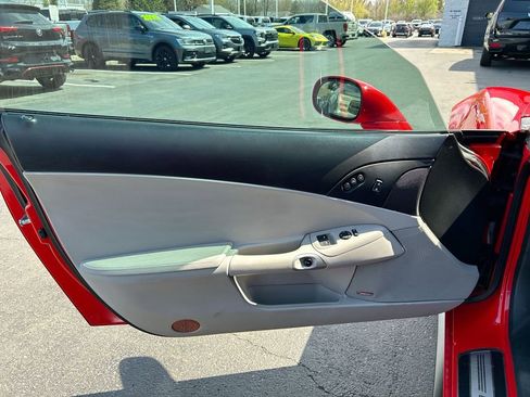 Used 2012 Chevrolet Corvette Grand Sport w/ 3LT Preferred Equipment Group RWD image 25