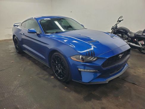 Used 2018 Ford Mustang Premium w/ Ecoboost Performance Package image 3