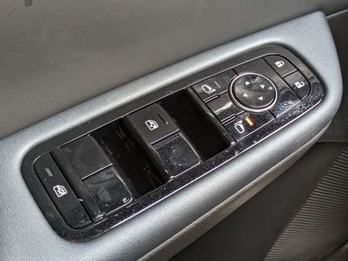 New 2026 Nissan Leaf Platinum+ FWD image 28