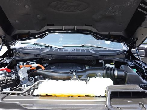 Used 2023 Ford F150 Lariat w/ Equipment Group 502A High AWD/4WD image 70