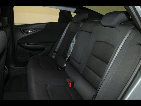 Used 2023 Chevrolet Malibu LT FWD image 27