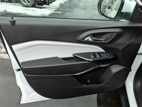 New 2026 Chevrolet Trax LT image 8