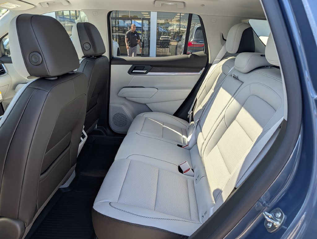 New 2027 GMC Terrain Denali w/ LPO, Floor Liner Package AWD/4WD image 28