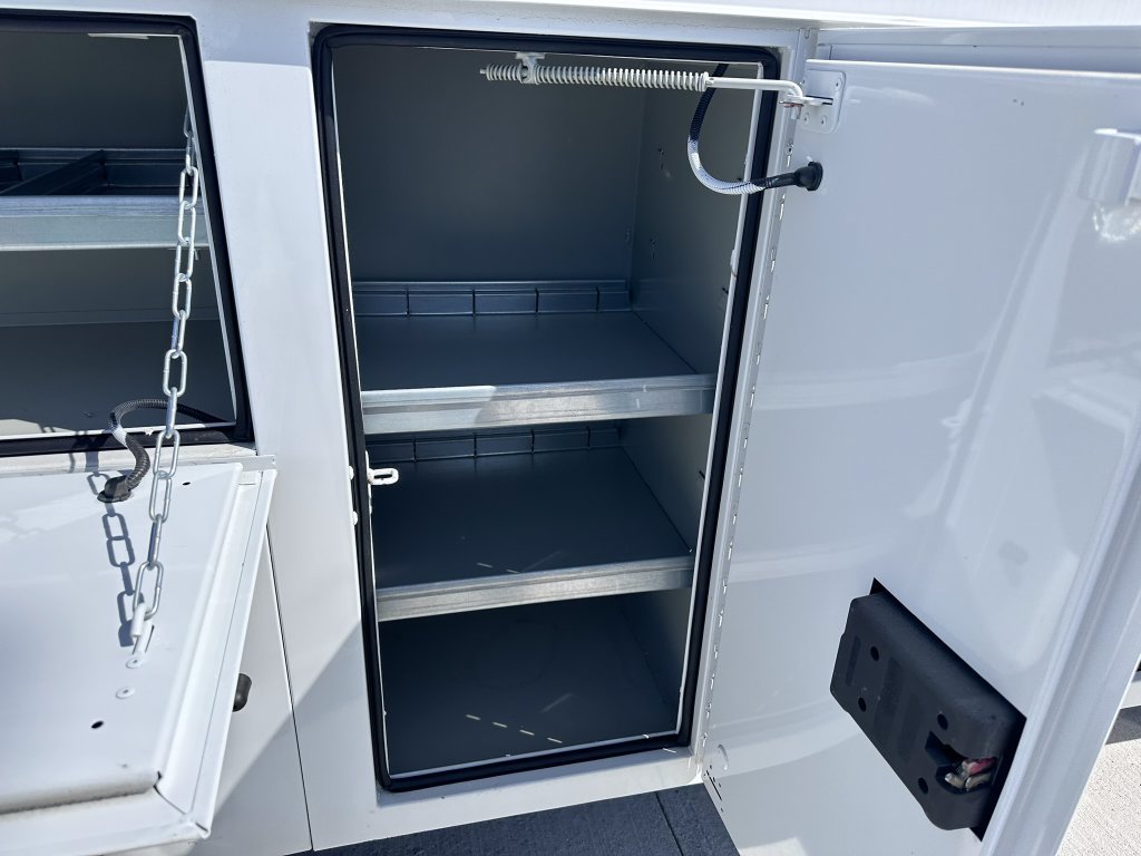 New 2024 Ford F550 4x4 Regular Cab Super Duty image 61