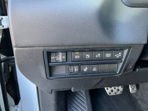 Used 2024 Toyota Sequoia Limited image 10