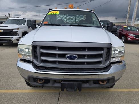 Used 2004 Ford F350 XL image 3