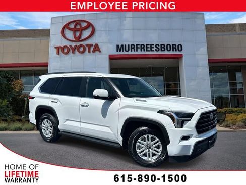 Used 2026 Toyota Sequoia SR5 w/ SR5 Premium Package AWD/4WD image 1