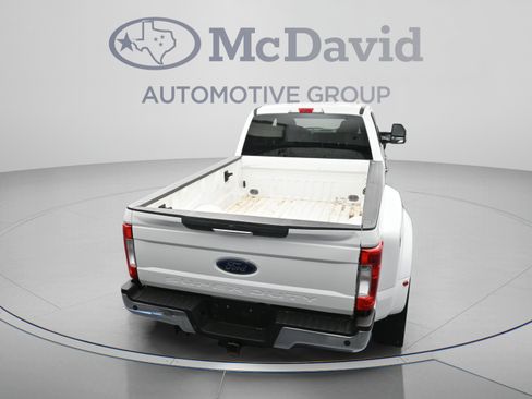 Used 2019 Ford F350 XLT w/ XLT Premium Package AWD/4WD image 38