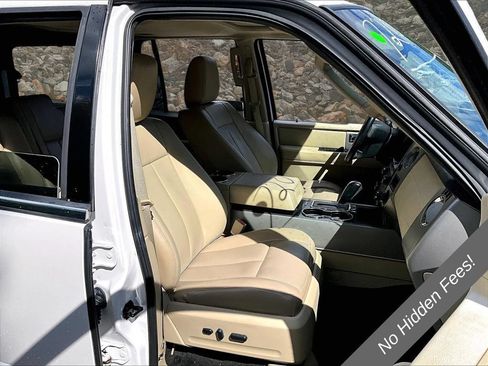 Used 2015 Ford Expedition Limited w/ Equipment Group 301A AWD/4WD image 7