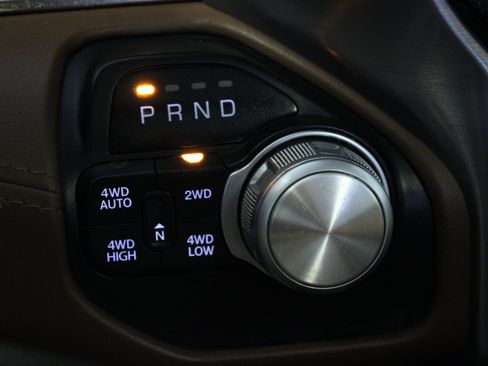 Used 2019 RAM 1500 Limited AWD/4WD image 22