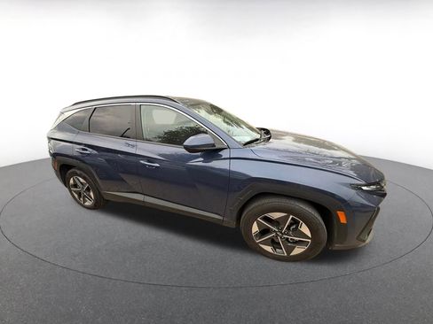 Used 2025 Hyundai Tucson SEL image 2