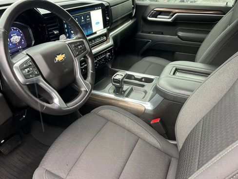 Used 2022 Chevrolet Silverado 1500 LT image 11