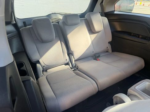 Used 2019 Honda Odyssey EX image 25