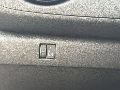 Used 2025 Chevrolet Colorado W/T w/ WT Convenience Package II image 23