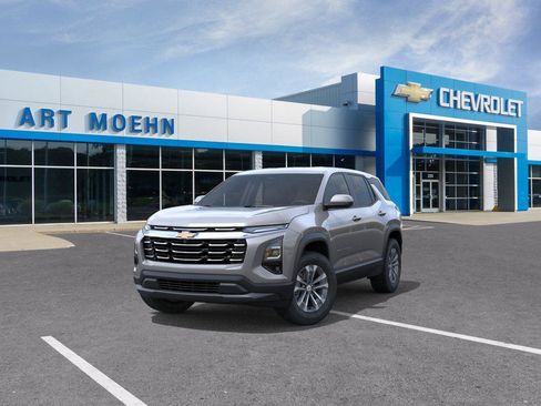 New 2026 Chevrolet Equinox LT w/ Safety and Technology Package FWD image 8