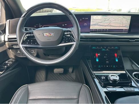 Certified 2025 Cadillac Escalade Sport w/ Touring Package image 23