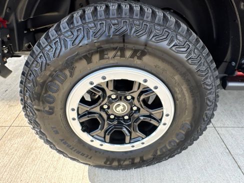 Certified 2024 Ford Bronco Big Bend w/ Sasquatch Package AWD/4WD image 19