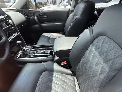 Used 2024 Nissan Armada Platinum w/ Captain's Chairs Package AWD/4WD image 14