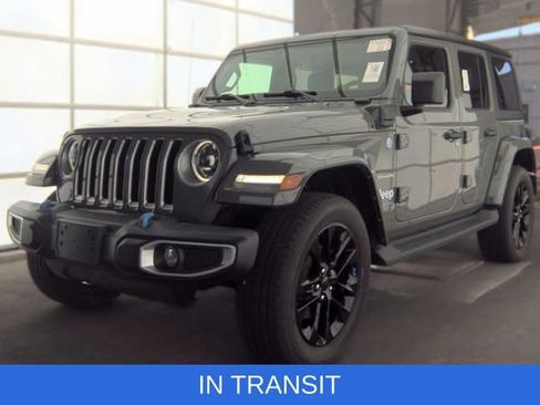 Used 2023 Jeep Wrangler Unlimited Sahara w/ Cold Weather Group AWD/4WD image 1