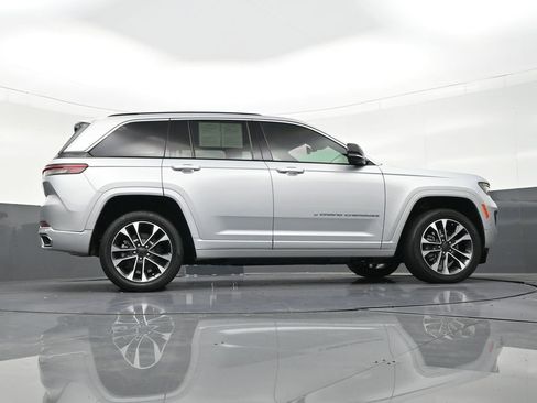 Used 2022 Jeep Grand Cherokee Overland image 28